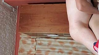 dandole un anal a mi vecina cachonda cuando su esposo no esta