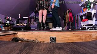 Mistress binds submissive on first date intensely