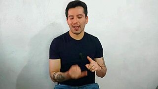 enfermero penetrado por paciente en consultorio