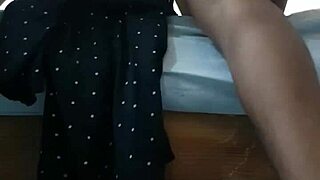 Viejito fucks my wife in doggystyle position 😈🔥