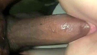 sex chick loves to fuck