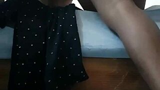 Viejito fucks my wife in doggystyle position 😈🔥