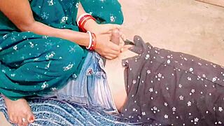 Bangali babu english mem with huge ass and big clit