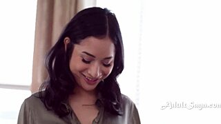 Curious boss makes me wear strapon and fuck her.