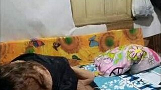 Mi Hermanastra Se Me Sube En Mi Pecho Se Quita El Calzon Y Me Chupa El Pene Yo Le Chupo La Vagina Y Tiene Orgasmos Intensos?