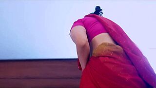 Indian Bhabhi Fucked Hard By Dewar With Sloppy Blowjob And Pussy Fucking Cum Inside