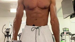 Black Bodybuilder Outdoor Workout for Ladies