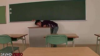 kyoka mizusawa's school blowjob turns into hardcore creampie fun