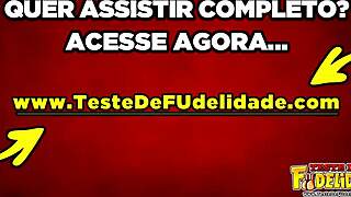 Morena gostosa giving pussy tea on 25cm cock