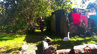 Klaudiaambergirl Masturbates Outdoors in Stockings