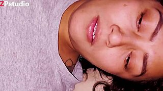 Latina Housewife Frida Gives Sensual Blowjob and Swallows Cum