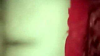 want to see me eat that big ass redhead?