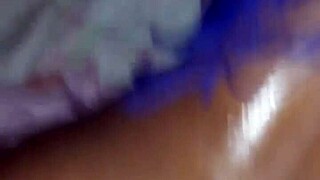I watch the ebony traficante blowjob the novinha and cumshot on her face in intense passion