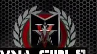 Mature bbw sara jay finger fucks bathroom