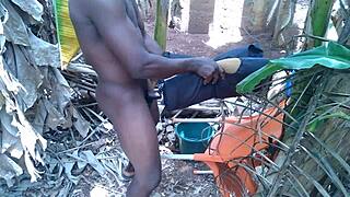 curvy black beauty tries hard to cum this easter for fans