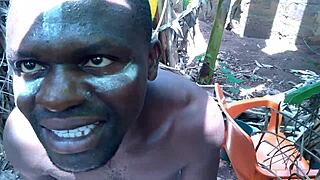 curvy black beauty tries hard to cum this easter for fans