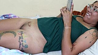 Tattoo That Rich Pussy And Pay With Internal Creampie!