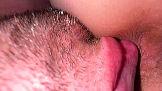 yo, this cute virgin in sporty pants gets her butthole licked daily by stepbros 😜