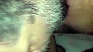 Eu Mamando O Motorista Da Van Enquanto Ele Dirige