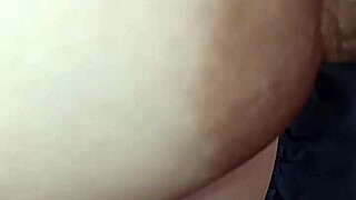 look at this nipple in close-up on the piano?