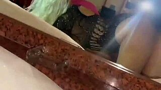 latina amateur wants to fuck and record