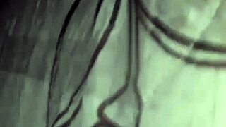 Chamei Um Cara Pra Foder Minha Mulher E Ele Acabou Gozando Dentro Dela Não Tive Oque Fazer E Acabei Tento Que Chupa Ela