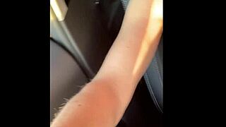 I flash and masturbate on the highway