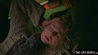 Stunning Blonde Reaches Intense Orgasm Masturbating