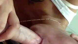 girlfriend sucking boyfriend's dick