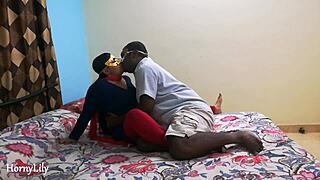 Indian Milf Bhabhi Closeup Blowjob Mouth Fuck Taking Cum Inside Mouth