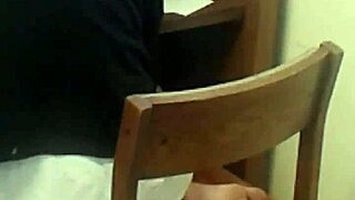 lesbian feet smell so good