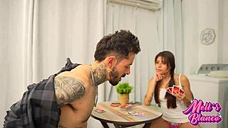 I seduce muscular friend for intense homemade fuck!