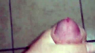 Solo masturbation session!