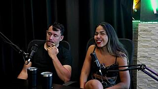 Hey, she thought it was just a wild collab, but got life advice from a singer about fetishes with casal kaliente on sheer red!
