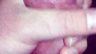 Solo masturbation session!