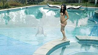 Jenna J Ross Squeezes Nipples During Intense Finger Cum In Stockings