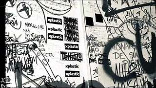 Pretty feet to jerk to