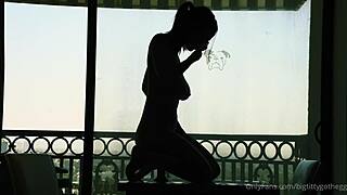 Bigtittygothegg rides a silhouette dildo in a solo session.