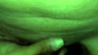 I am a real wife who loves suckin big cocks at home