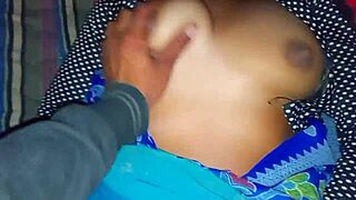 Hot Indian wife tries cock in mouth for first time ever. She’s a natural maid!