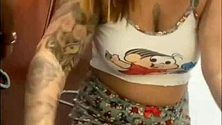 feeling the urge to flash and exhibit today in the city