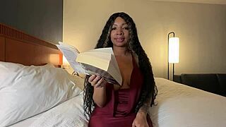 Reading Session with Eva Paker