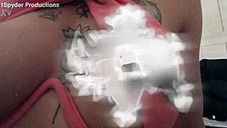 Sarafina and i get a little 18+ carrie away