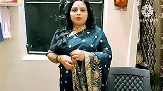 indian desi bhabhi fucking neighbour boys hardcore 😏