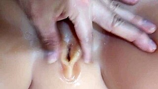 Wow, that tight latina pussy looks divine for fucking 😍