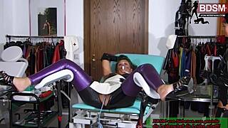 i'm the german mistress dominatin woman and man