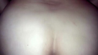 Masturbate While She Moves Her Rich Buttocks