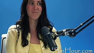 i love kissing in casting