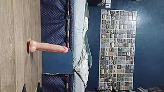 18yo girl squirts on stranger 😍