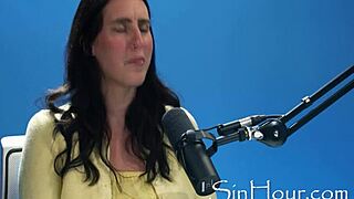 i love kissing in casting